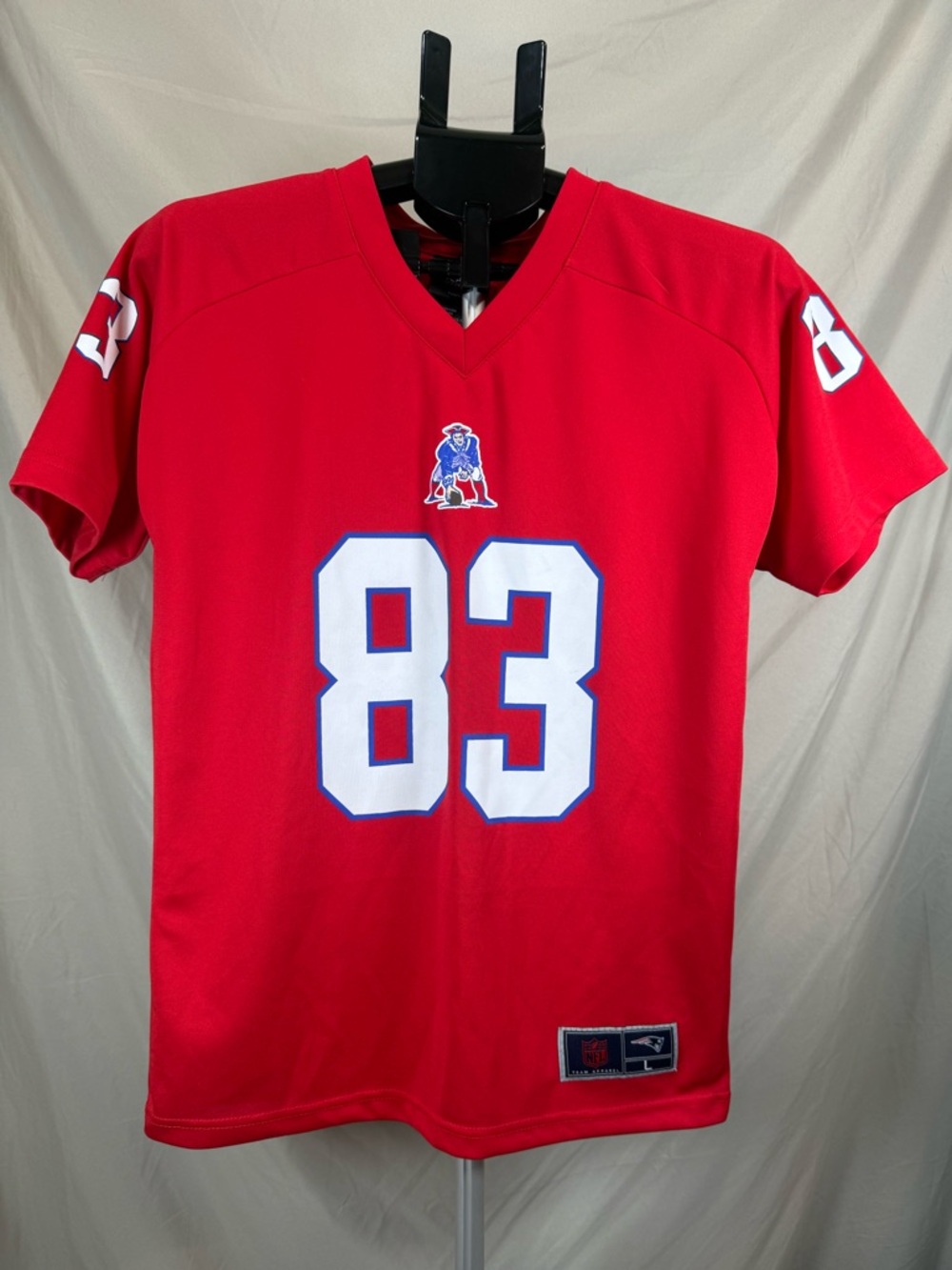 NFL New England Patriots Throwback Wes Welker #83 Youth Jersey 🏈